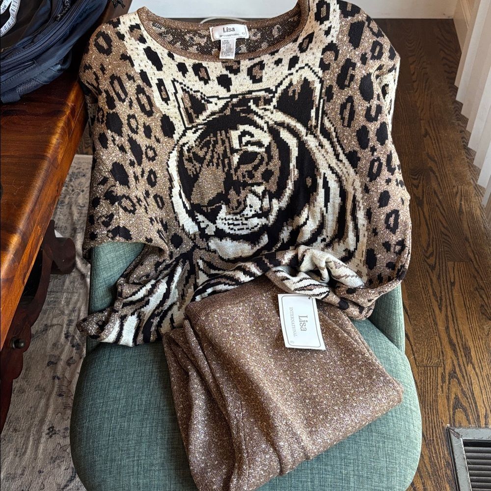 Lisa International Vintage Tiger animal Print metallic 80’s Sweater pants set LG